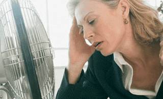 горячие приливы во время климакса